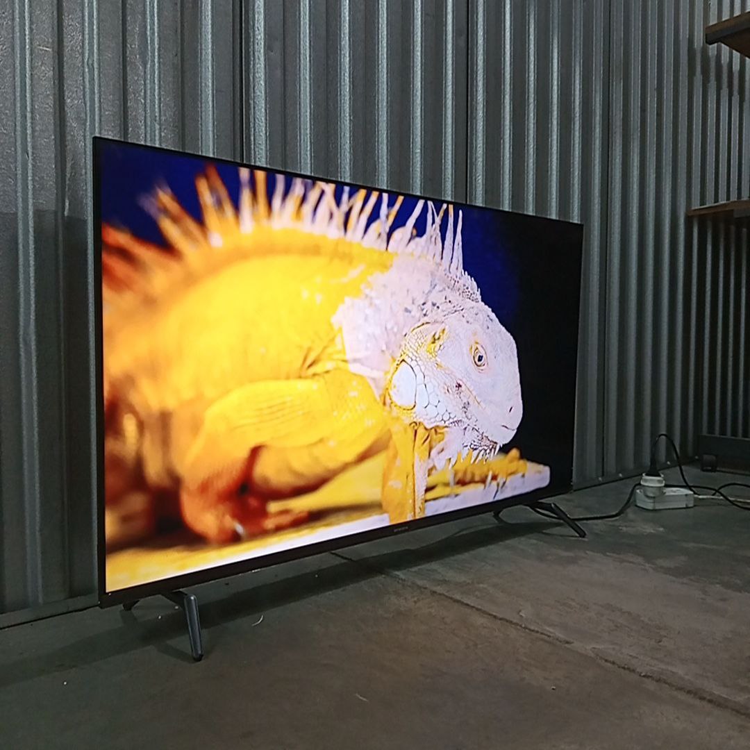 skyworth 40” 2k led google tv