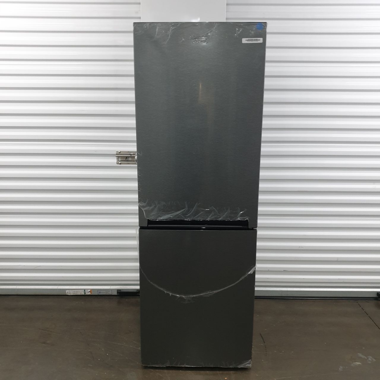 defy 325l metallic bottom freezer