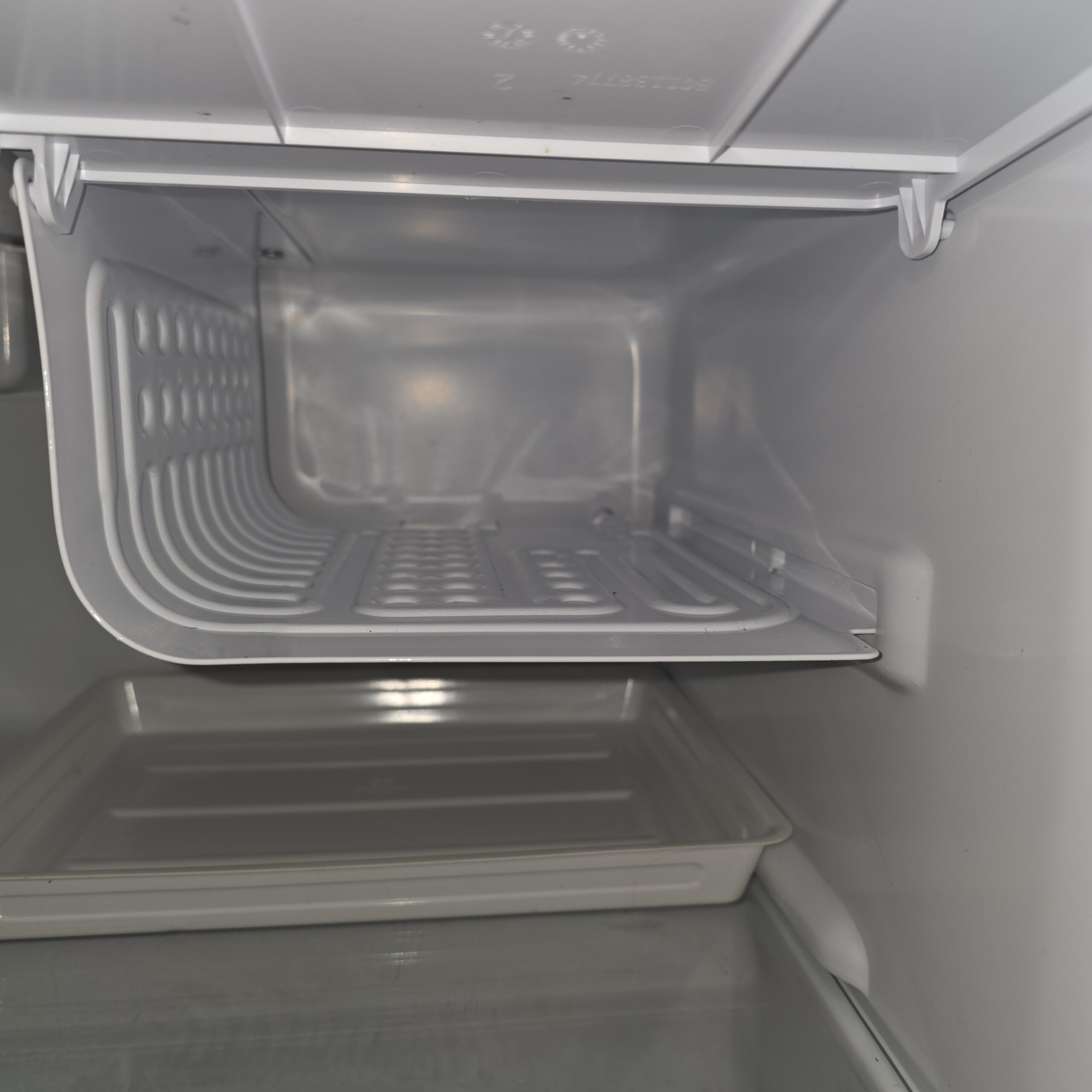 mora 44l bar fridge - titanium silver - Image 3
